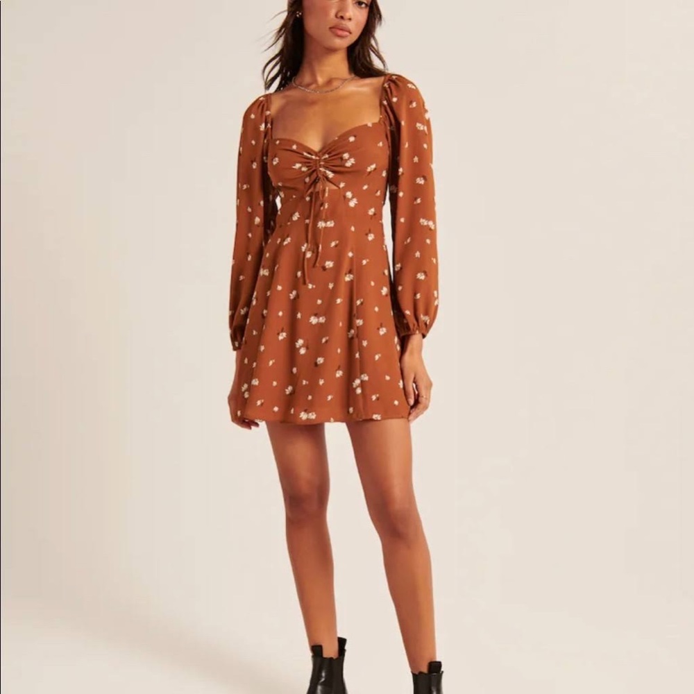 NWT Abercrombie dress size small